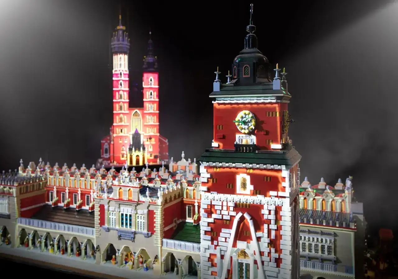 Wspaniała wystawa klocków LEGO w Poznaniu! Zobacz Sukiennice i Kościół Mariacki z klocków.